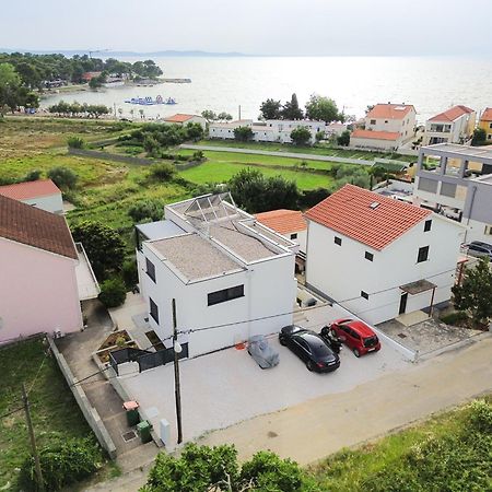 Luxury Apartments Vista เพทรอซาเน ภายนอก รูปภาพ