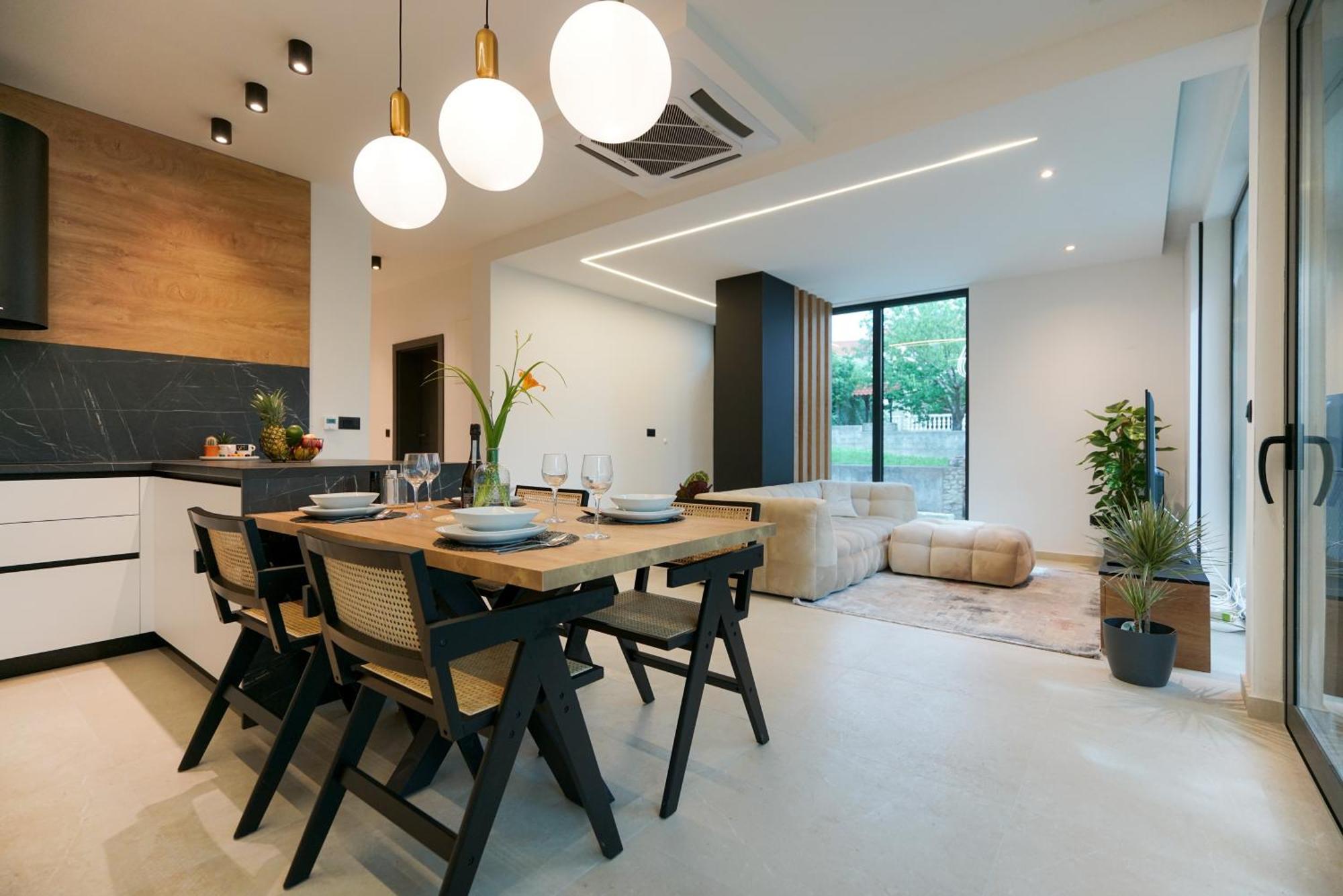 Luxury Apartments Vista เพทรอซาเน ภายนอก รูปภาพ