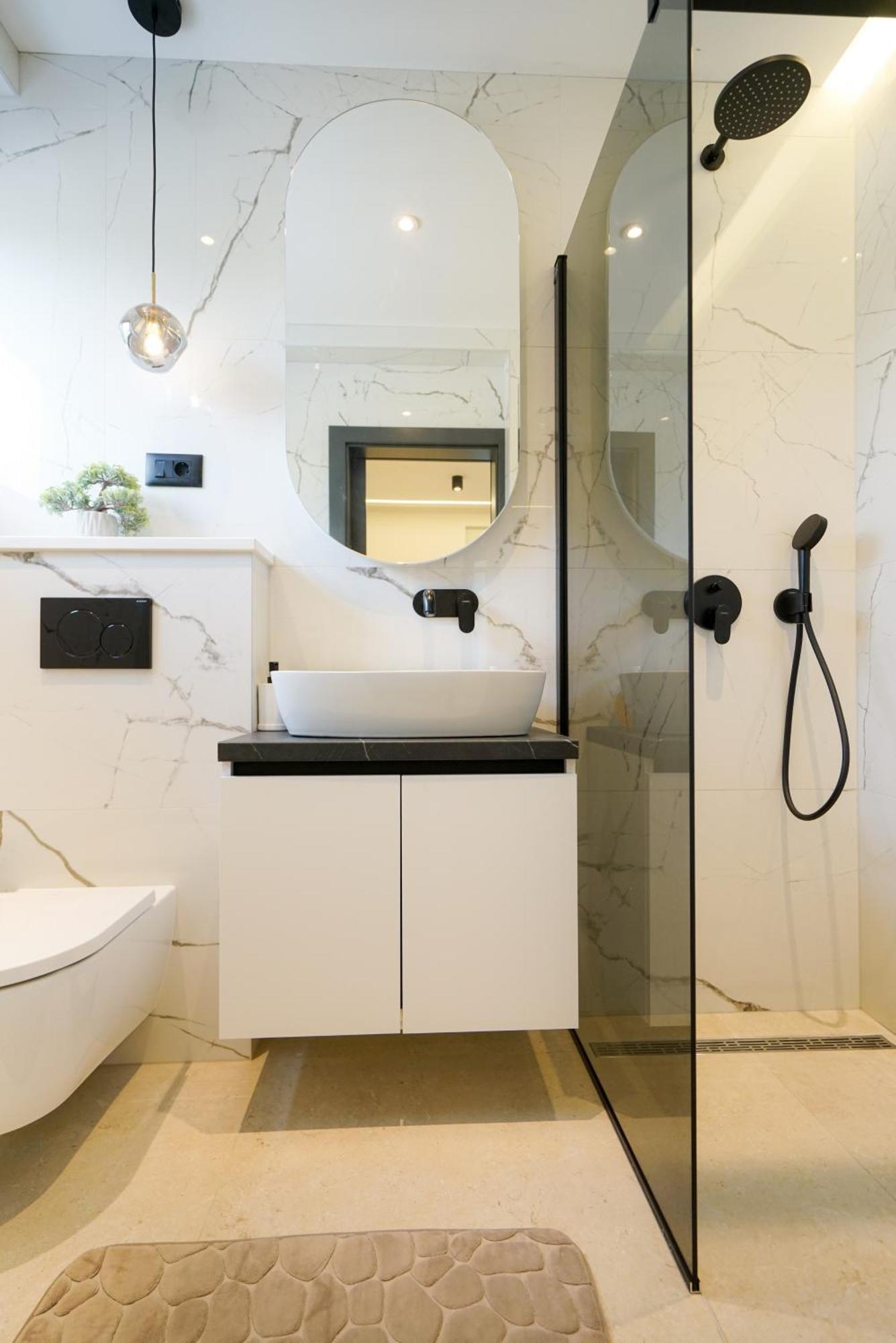 Luxury Apartments Vista เพทรอซาเน ภายนอก รูปภาพ